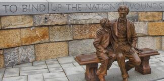 Czym smarować ranę ze szwami?